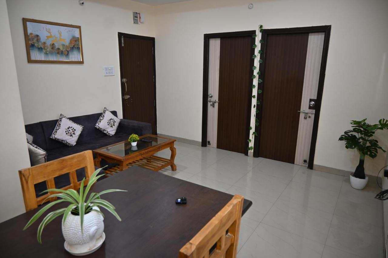Staeg Heart Of City 2Bhk - 201 Indore Exterior foto